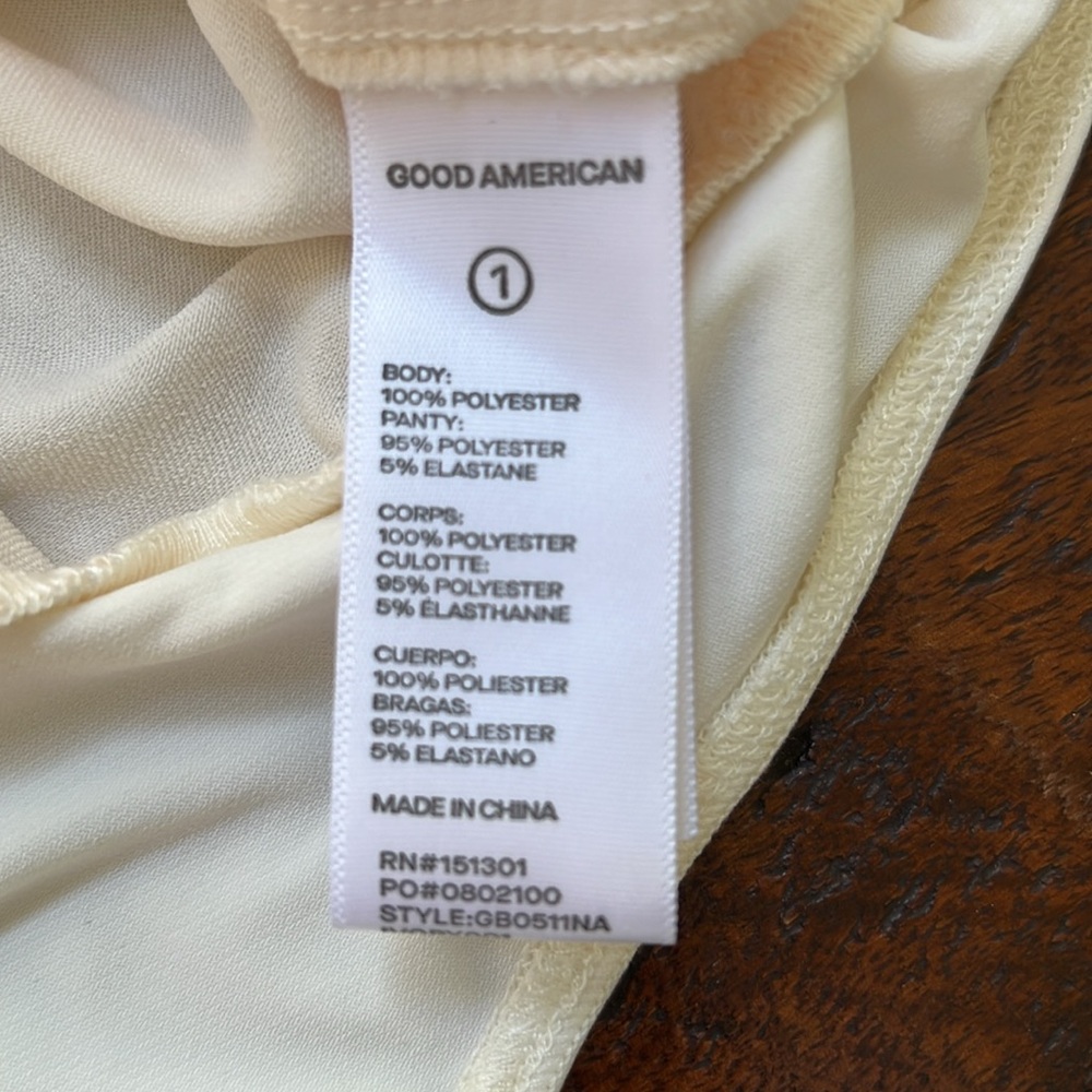 🆕 GOOD AMERICAN Long Sleeve Washed Satin Wrap Bodysuit in Ivory Size 1 Small - Picture 15 of 16